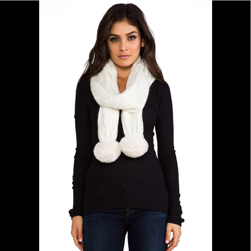 Juicy Couture Cable Scarf
